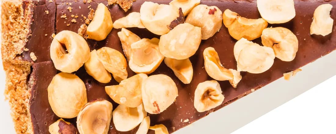 (Un)Sweet Hazelnut Cheesecake Pie